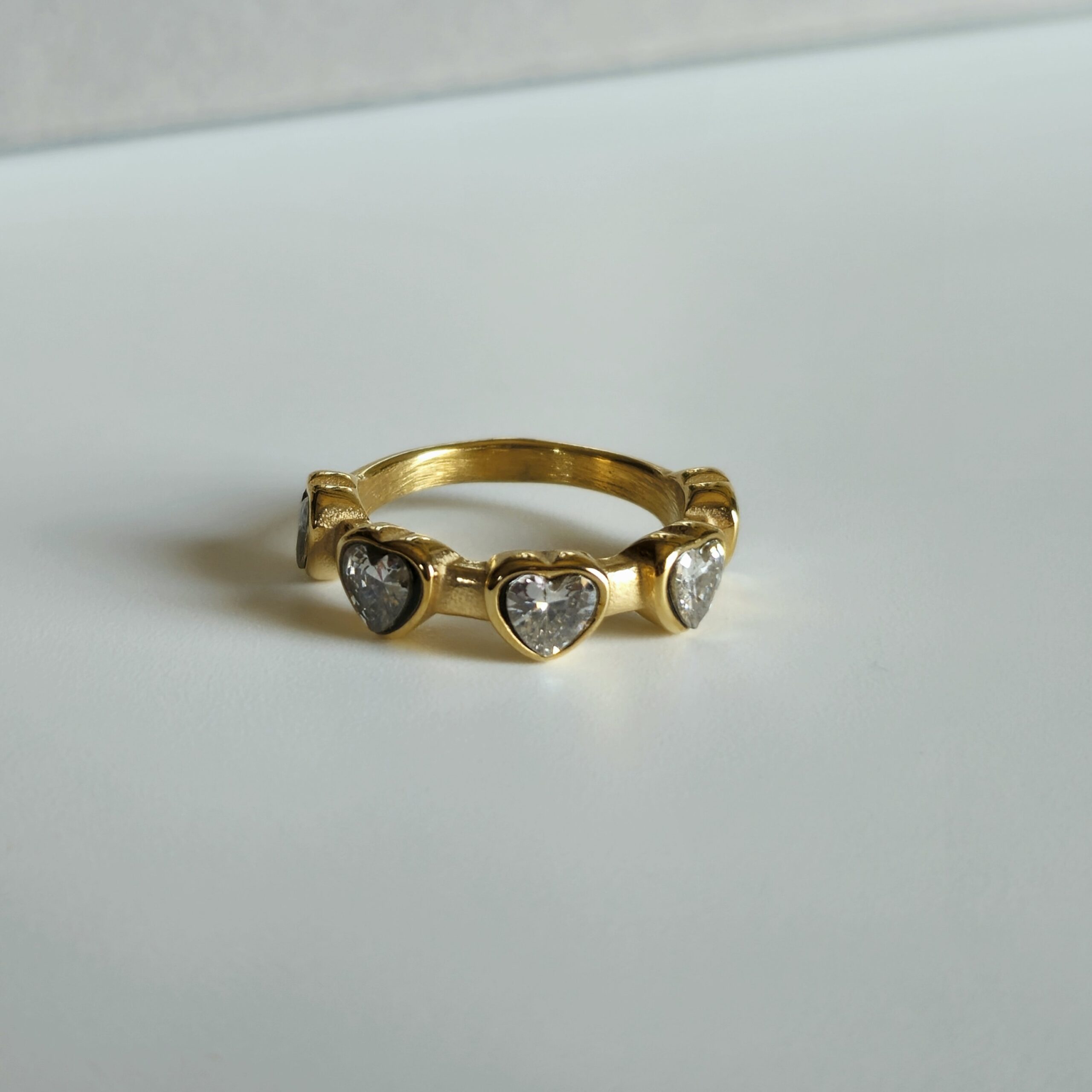 anti tarnish jewelry