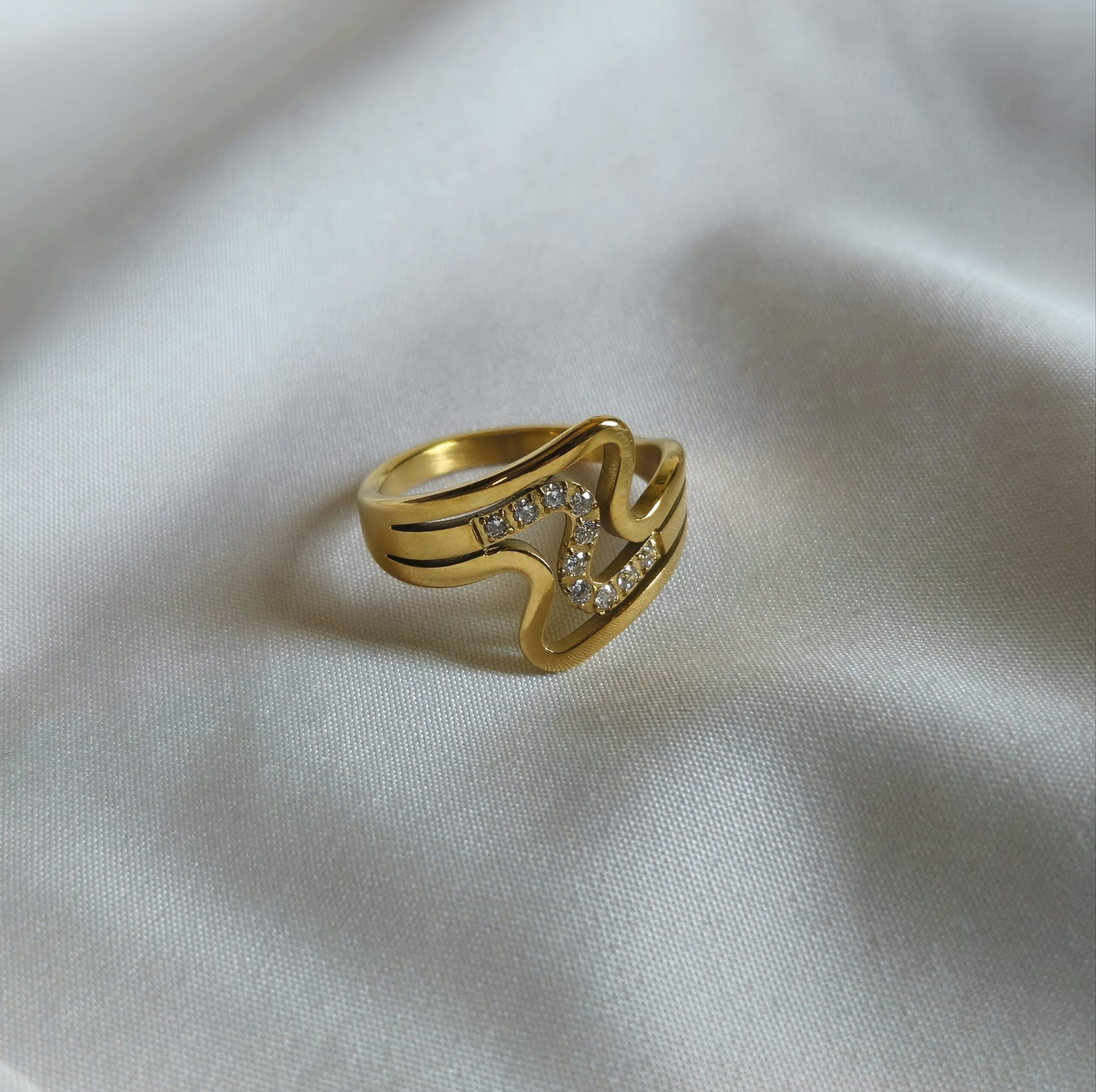 anti tarnish jewelry